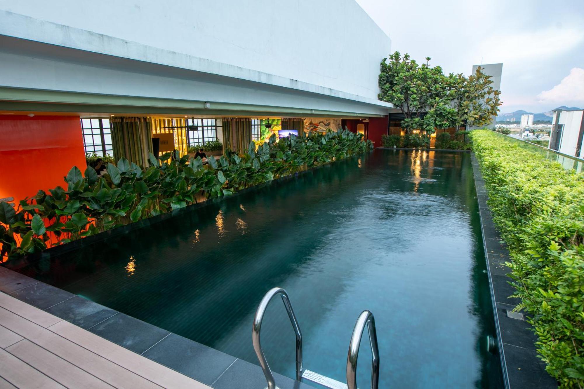 Hotel The Upper House, Batu Kawan Simpang Ampat (Penang)